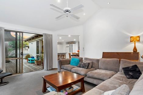 Photo of property in 6 Ohope Place, Papamoa Beach, Papamoa, 3118