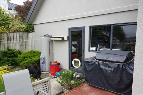 Photo of property in 1 Ridley Green, Churton Park, Wellington, 6037