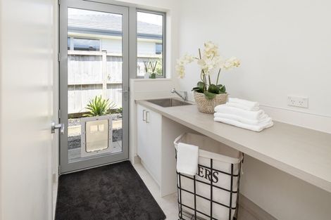 Photo of property in 8 Defender Crescent, Beachlands, Auckland, 2018