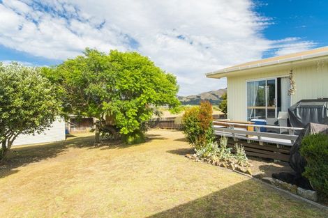 Photo of property in 14 Discovery Street, Tolaga Bay, 4077