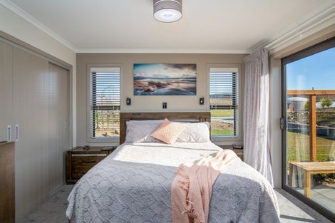 Photo of property in 1 Stella Way, Waikerikeri, Alexandra, 9391