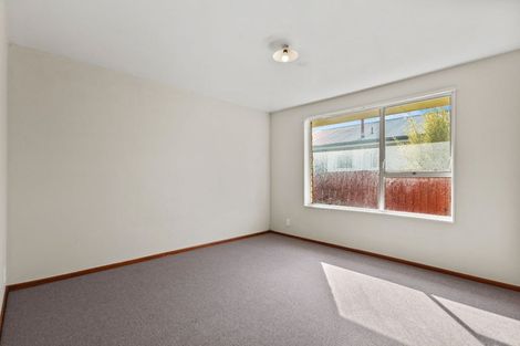 Photo of property in 2/68 Kawau Crescent, Bromley, Christchurch, 8062