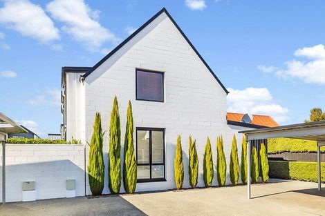 Photo of property in 1036a Colombo Street, St Albans, Christchurch, 8014