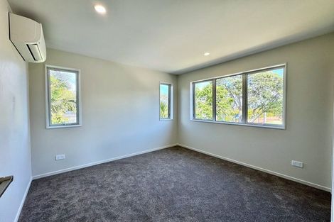 Photo of property in 118 Pigeon Mountain Road, Half Moon Bay, Auckland, 2012
