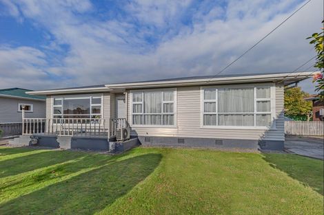 Photo of property in 6 Elizabeth Street, Levin, 5510