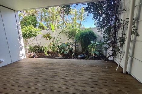 Photo of property in 2i/6 Piwakawaka Street, Eden Terrace, Auckland, 1010