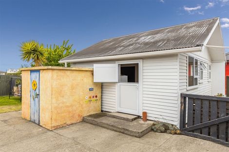 Photo of property in 10 Churchill Street, Mayfield, Blenheim, 7201