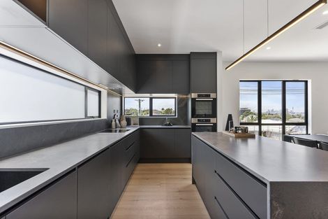 Photo of property in 2/29 Bracken Avenue, Takapuna, Auckland, 0622