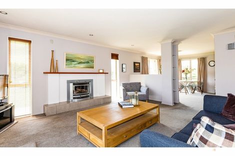 Photo of property in 9 Tancred Street, Geraldine, 7930