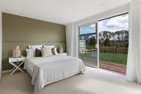 Photo of property in 60 Saint Pauls Drive, Brookfield, Tauranga, 3110