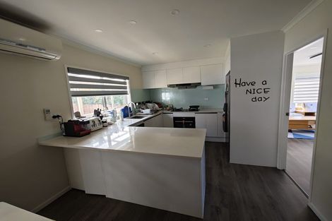 Photo of property in 62 Spence Road, Henderson, Auckland, 0612