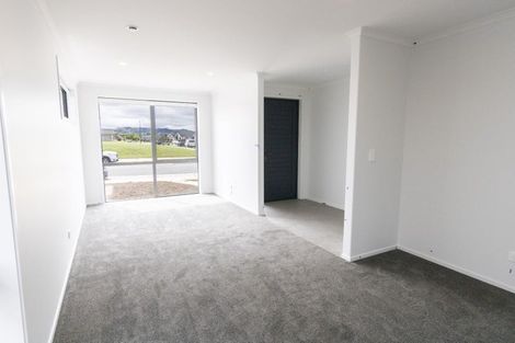 Photo of property in 13 Rose Leigh Drive, Cambridge, 3434