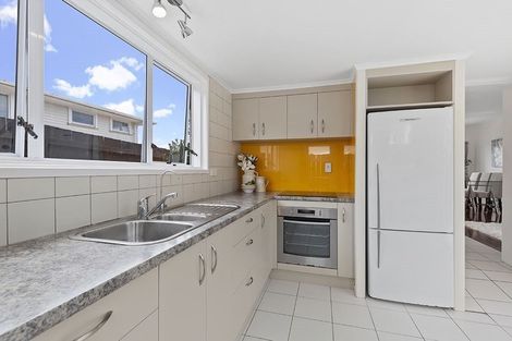 Photo of property in 39 Nelson Street, Howick, Auckland, 2014