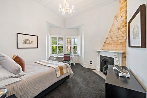 Photo of property in 215 Jervois Road, Herne Bay, Auckland, 1011