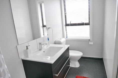 Photo of property in 218 Beach Road, North New Brighton, Christchurch, 8083