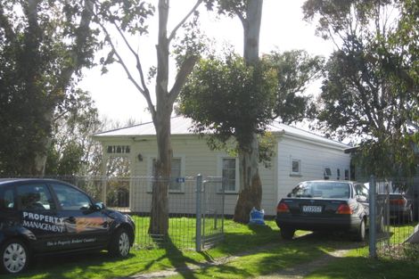 Photo of property in 38 Karaka Street, Tokomaru, Palmerston North, 4474