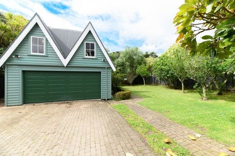 Photo of property in 17 Norwood Road, Bayswater, Auckland, 0622