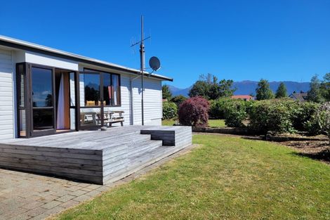Photo of property in 28 Howden Street, Te Anau, 9600