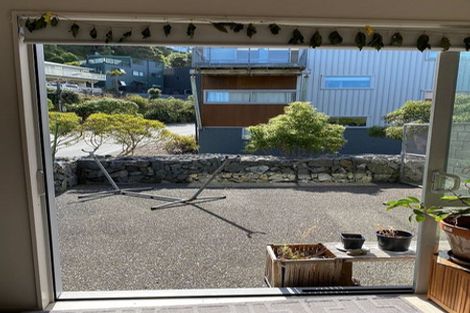 Photo of property in 22/2 Onslow Road, Khandallah, Wellington, 6035