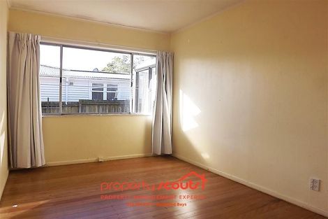 Photo of property in 2/105 Astley Avenue, New Lynn, Auckland, 0600