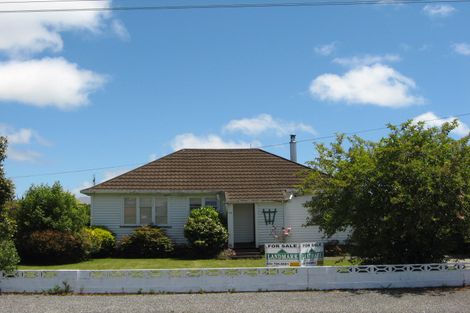 Photo of property in 178 Derby Street, Westport, 7825