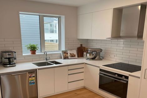 Photo of property in 5/30 Pirie Street, Mount Victoria, Wellington, 6011