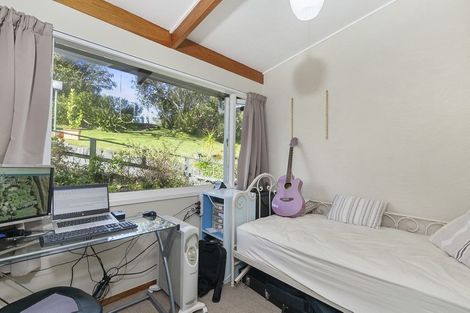 Photo of property in 100 Schnapper Rock Road, Schnapper Rock, Auckland, 0632