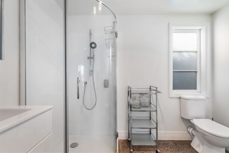Photo of property in 41 Aliford Avenue, One Tree Hill, Auckland, 1061