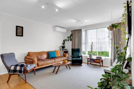 Photo of property in 5 Croall Crescent, St Andrews, Hamilton, 3200