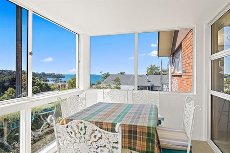 Photo of property in 2/12 Beechwood Road, Rothesay Bay, Auckland, 0630