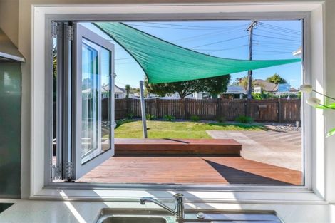 Photo of property in 15 Peachgrove Road, Hamilton East, Hamilton, 3216