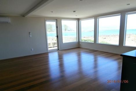 Photo of property in 1/134 The Esplanade, Houghton Bay, Wellington, 6023