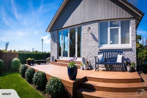 Photo of property in 1 Tompkins Lane, Burwood, Christchurch, 8061