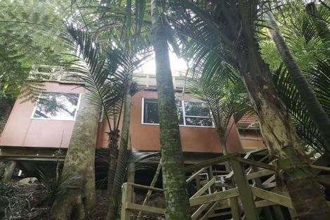 Photo of property in 30 Ocean View Road, Huia, Auckland, 0604