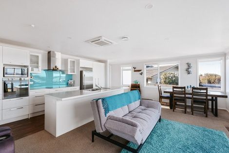 Photo of property in 35 Coppelia Avenue, Omokoroa, 3114