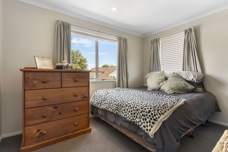 Photo of property in 38 Bruce Pulman Drive, Takanini, 2112