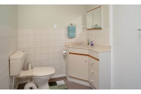 Photo of property in 399 Yaldhurst Road, Russley, Christchurch, 8042