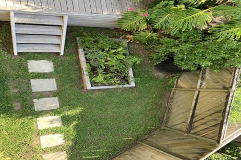 Photo of property in 2/14 Finchley Road, Torbay, Auckland, 0630