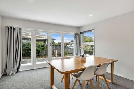 Photo of property in 23 Woodbury Street, Avonhead, Christchurch, 8042