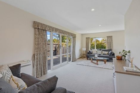 Photo of property in 154 Blighs Road, Strowan, Christchurch, 8052