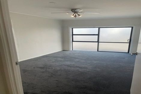 Photo of property in 1/6 Rosca Lane, Sunnyhills, Auckland, 2010