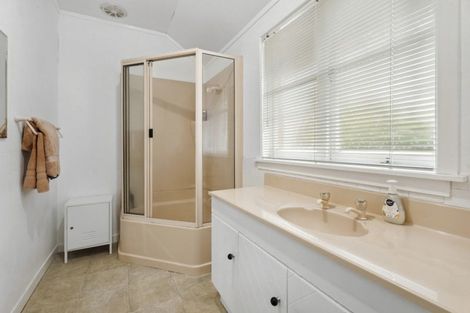 Photo of property in 2b Kaimata Street, Saint Heliers, Auckland, 1071