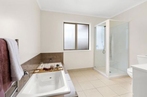 Photo of property in 177 Woodman Drive, Tawa, Wellington, 5028