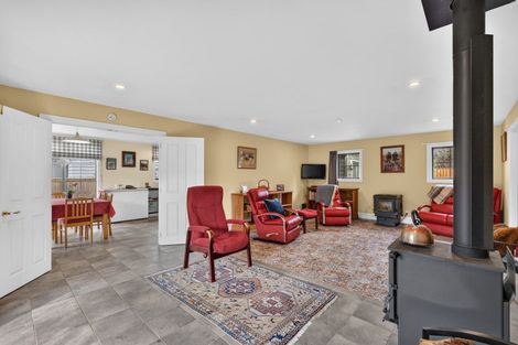 Photo of property in 1 Union Street, Glentunnel, 7673