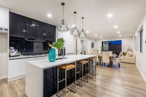 Photo of property in 5 Johns Creek Crescent, Silverdale, 0932