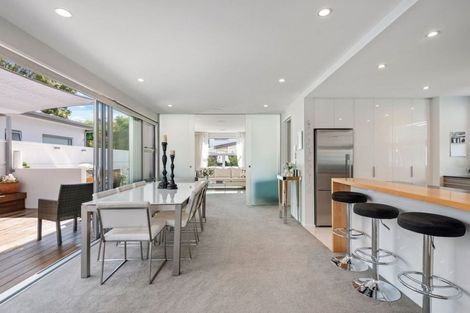 Photo of property in 4 Browns Road, St Albans, Christchurch, 8014