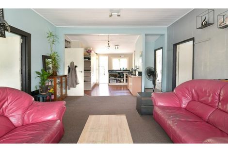 Photo of property in 12 Marie Avenue, Red Beach, 0932