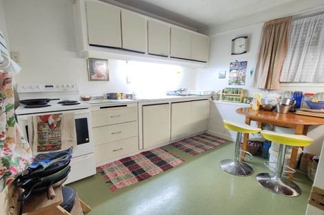 Photo of property in 35 Matipo Road, Mairangi Bay, Auckland, 0630