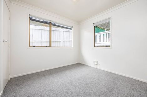 Photo of property in 15a Correa Court, Goodwood Heights, Auckland, 2105
