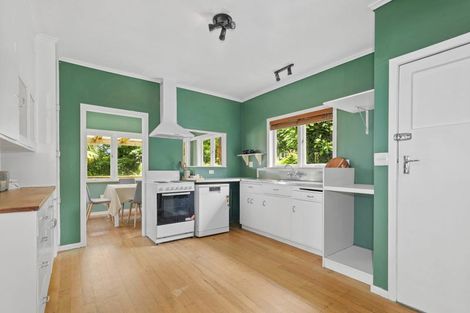 Photo of property in 3 Mountain Road, Western Heights, Rotorua, 3015